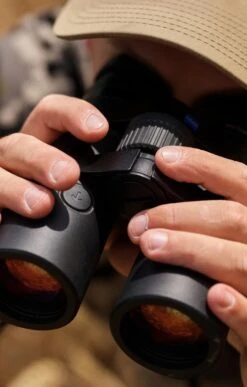 Carl Zeiss Victory Rangefinder 8x42 -Men Clothing Sale TD23507VICTORY8x42 1