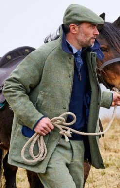 Men's Scottish Saxony Tweed Shooting Coat